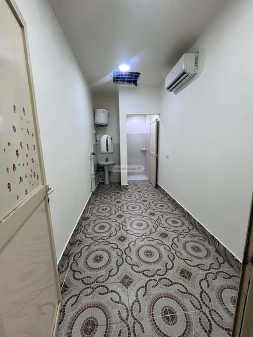 5 bedroom floor in Al Wadi 5
