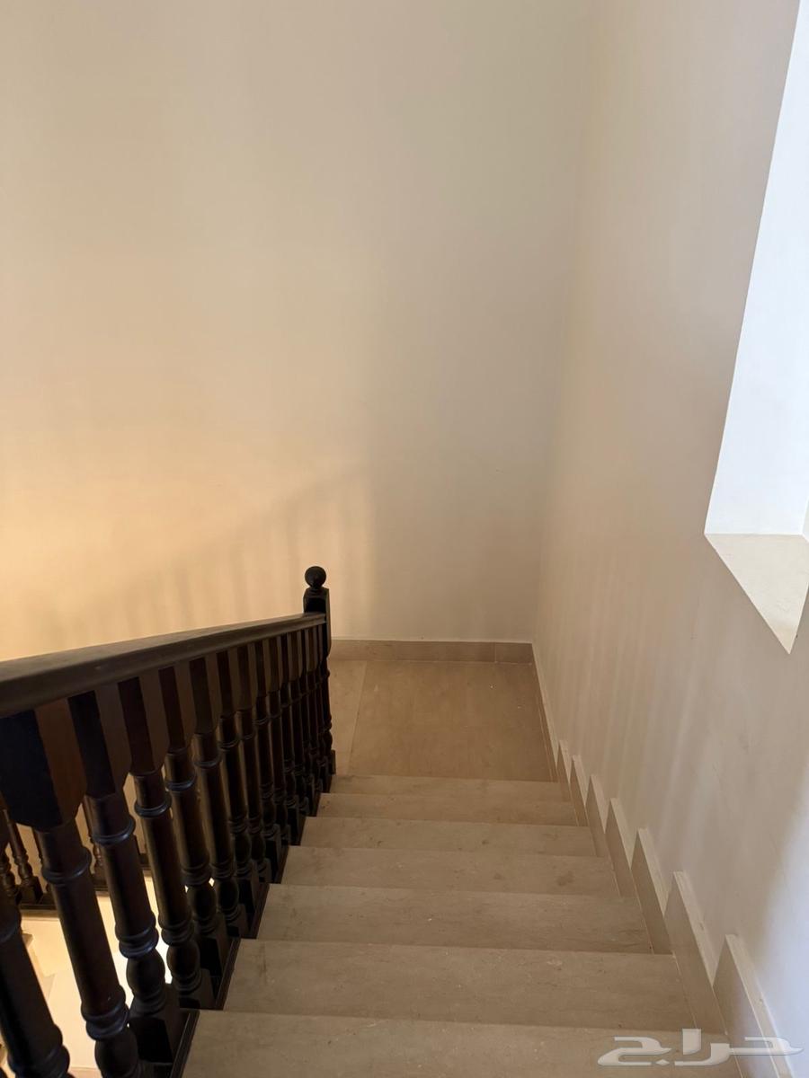 6 bedroom villa in Al Sawari 17
