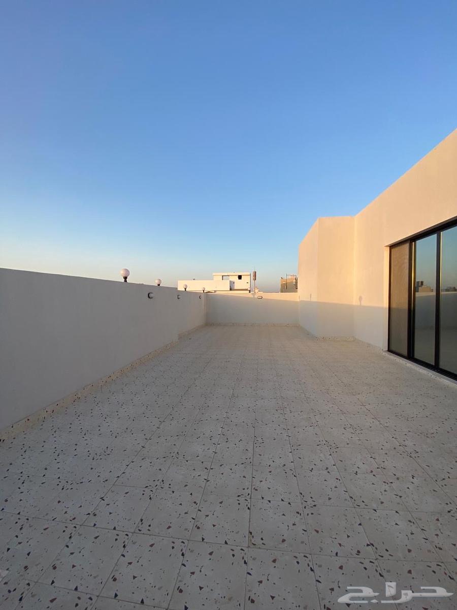 فيلا 17 غرف في الفروسية 21