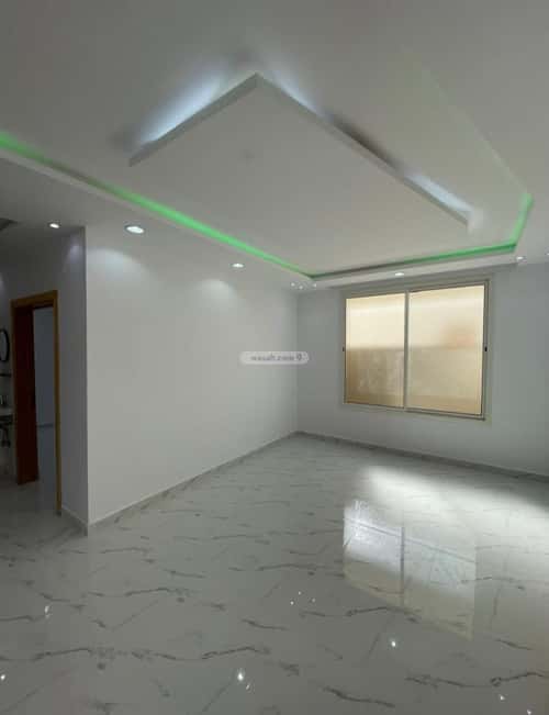 شقة 3 غرف في عكاظ 5