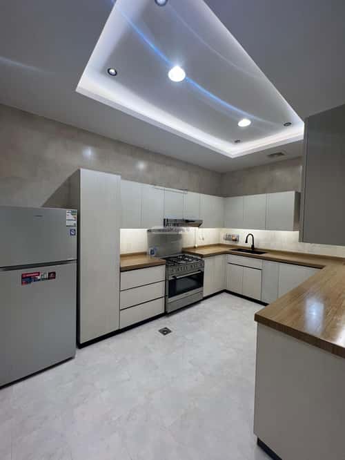 3 bedroom apartment in Irqah 1