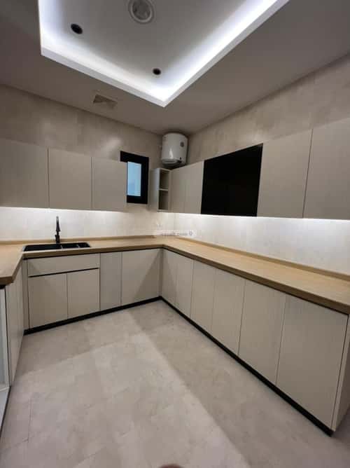 3 bedroom apartment in Irqah 8