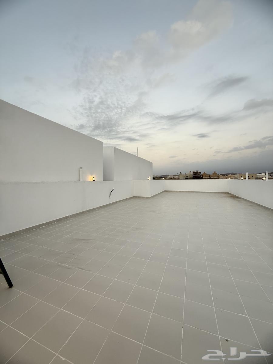 6 bedroom villa in Al Wafa 14