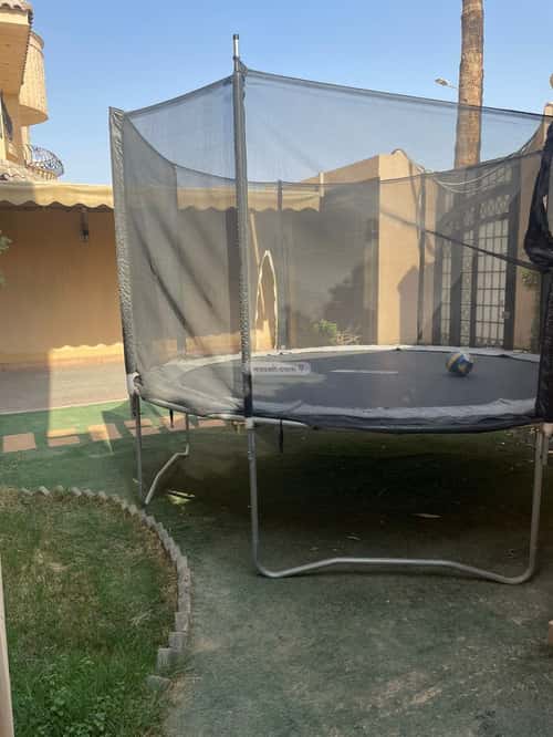 فيلا 4 غرف في الفلاح 8