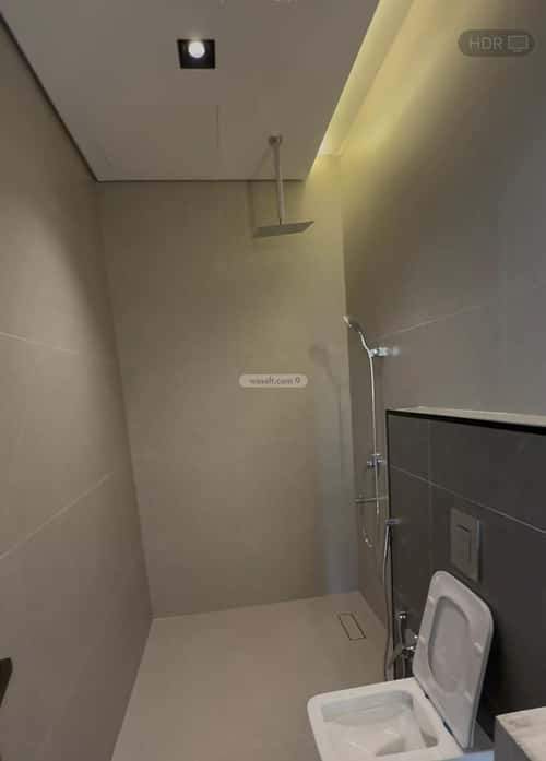 5 bedroom villa in Al Narjis 4