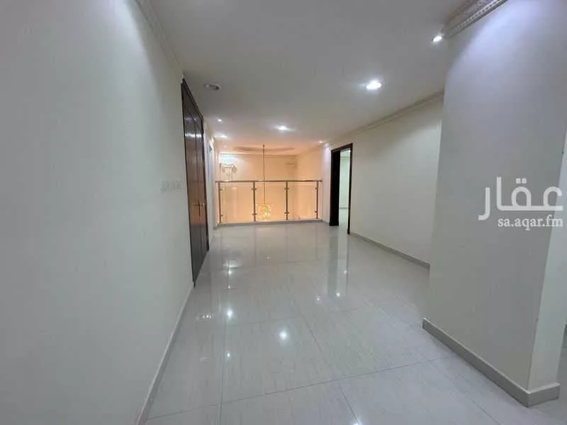 6 bedroom villa in King Abdullah, Riyadh 8