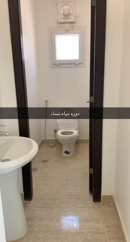 فيلا 4 غرف في مطار الملك خالد الدولي 2