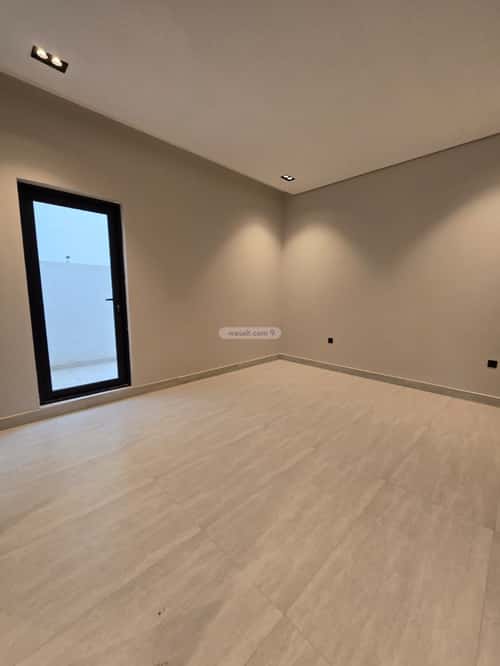 5 bedroom villa in Al Rimal 7