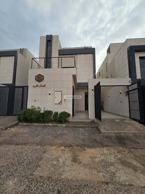 5 bedroom villa in Al Rimal 19