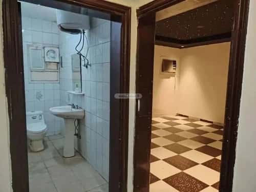 شقة 1 غرف في الملك عبدالعزيز 5