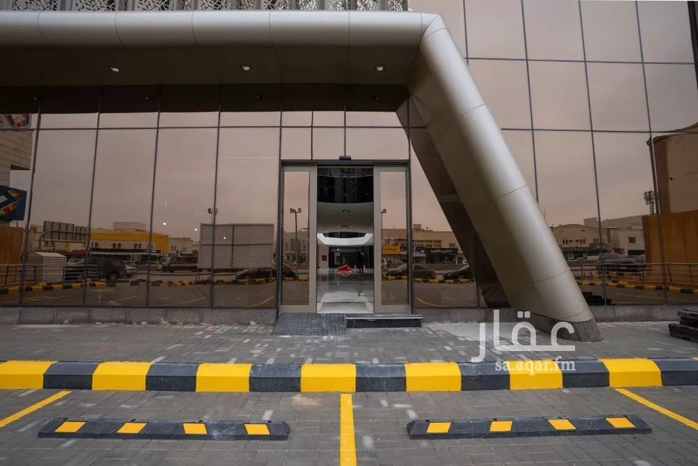 3209 sqm building in Al Maseef 3