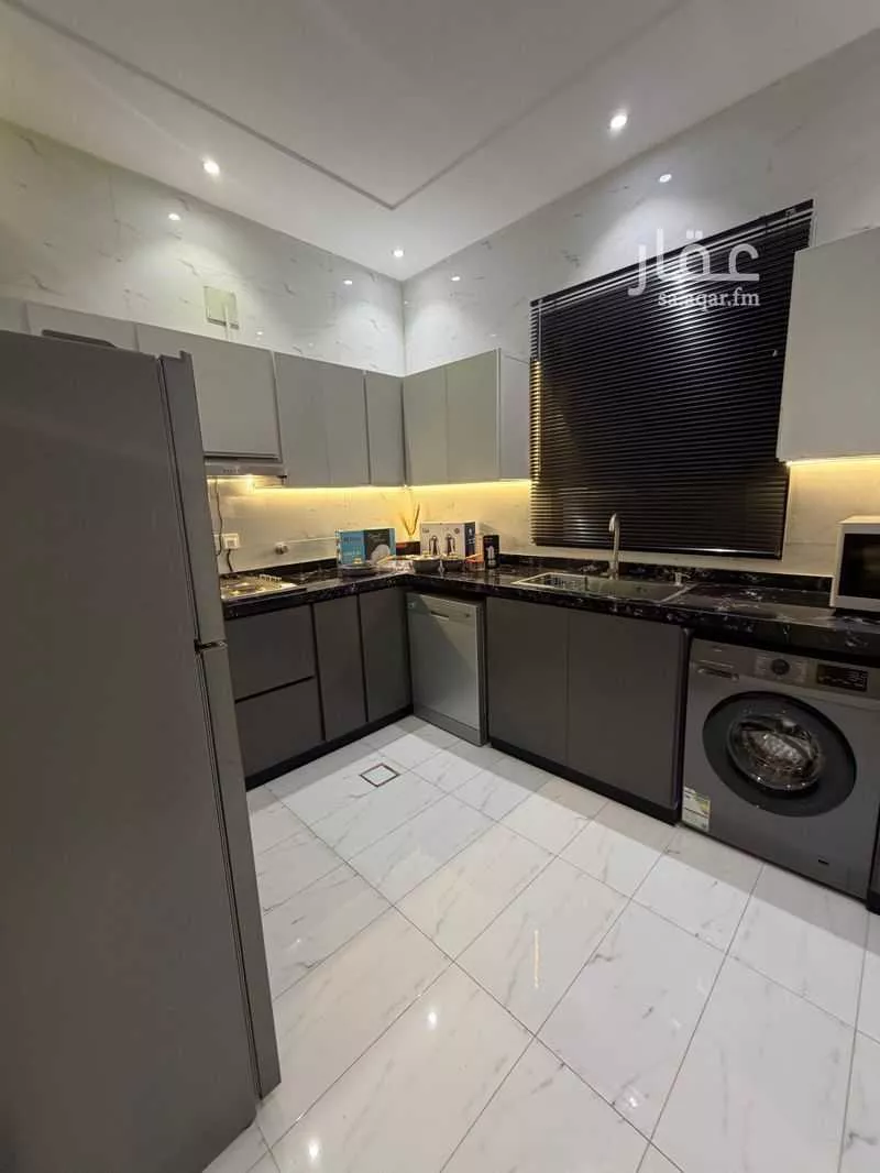 2 bedroom floor in Al Munsiyah 7