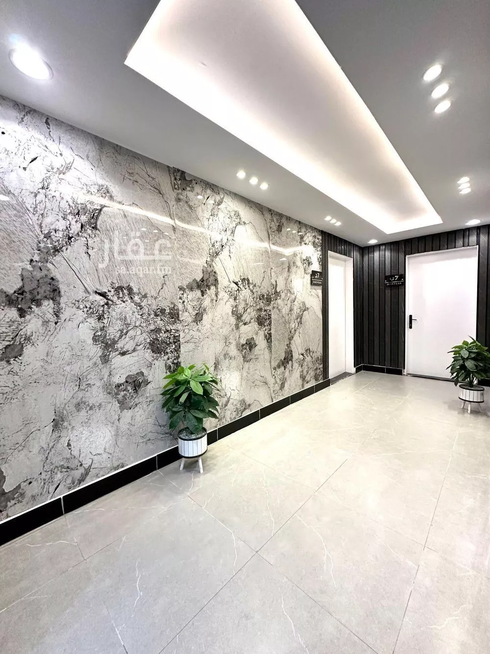 شقة 1 غرف في العقيق 4