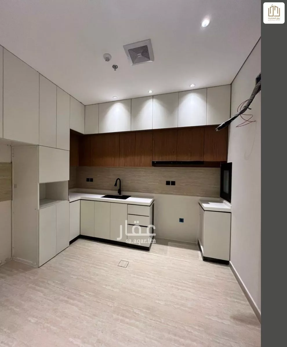 3 bedroom apartment in Al Hamra 6