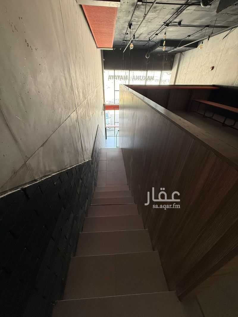 عقار  في العزيزية، الدمام 8