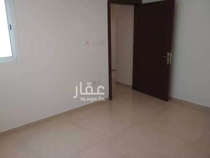 شقة 2 غرف في مدينة العمال 6