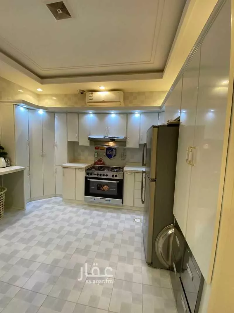 4 bedroom apartment in Dhahrat Laban 7