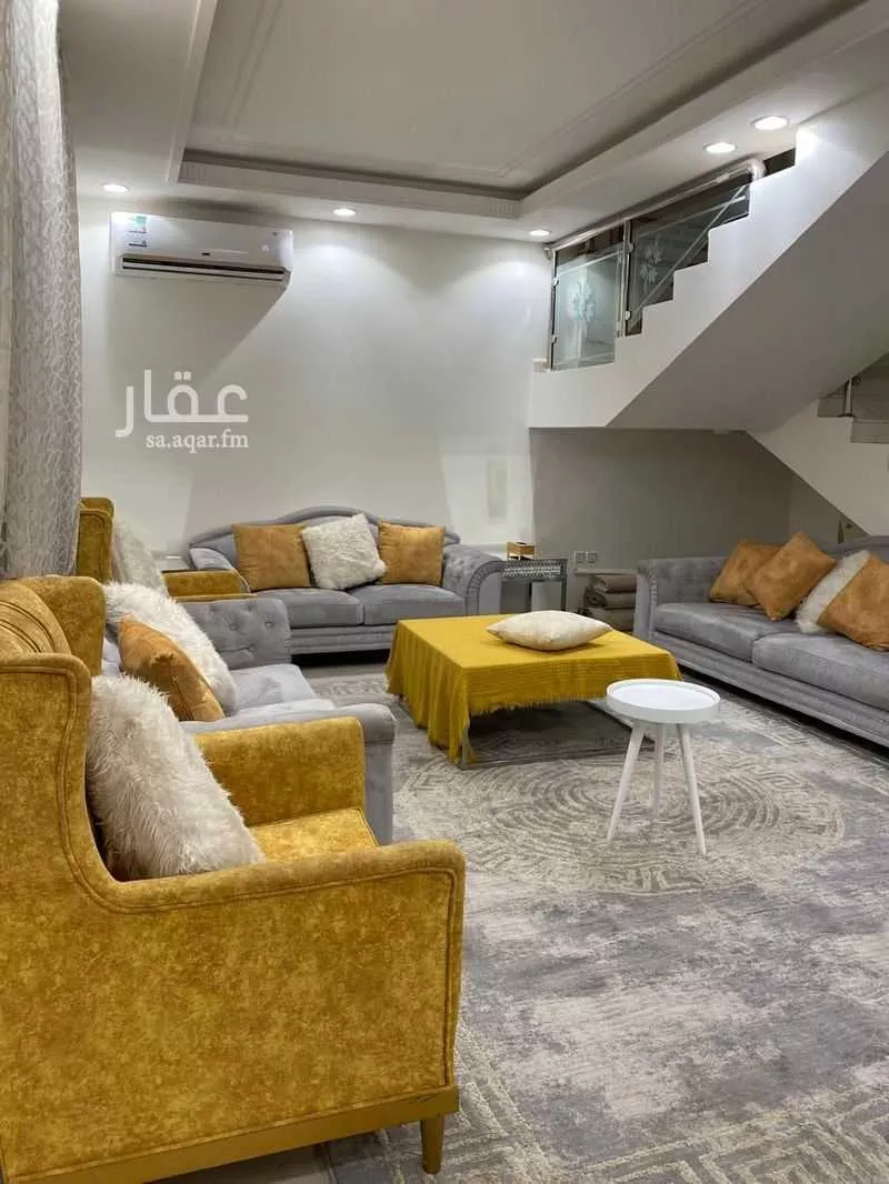 4 bedroom apartment in Dhahrat Laban 10