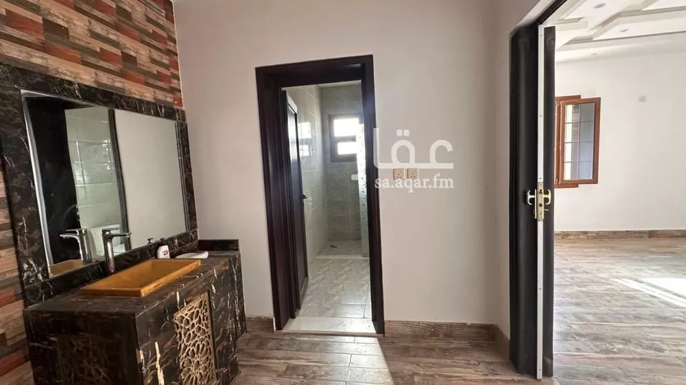 3 bedroom apartment in Al Aridh 6