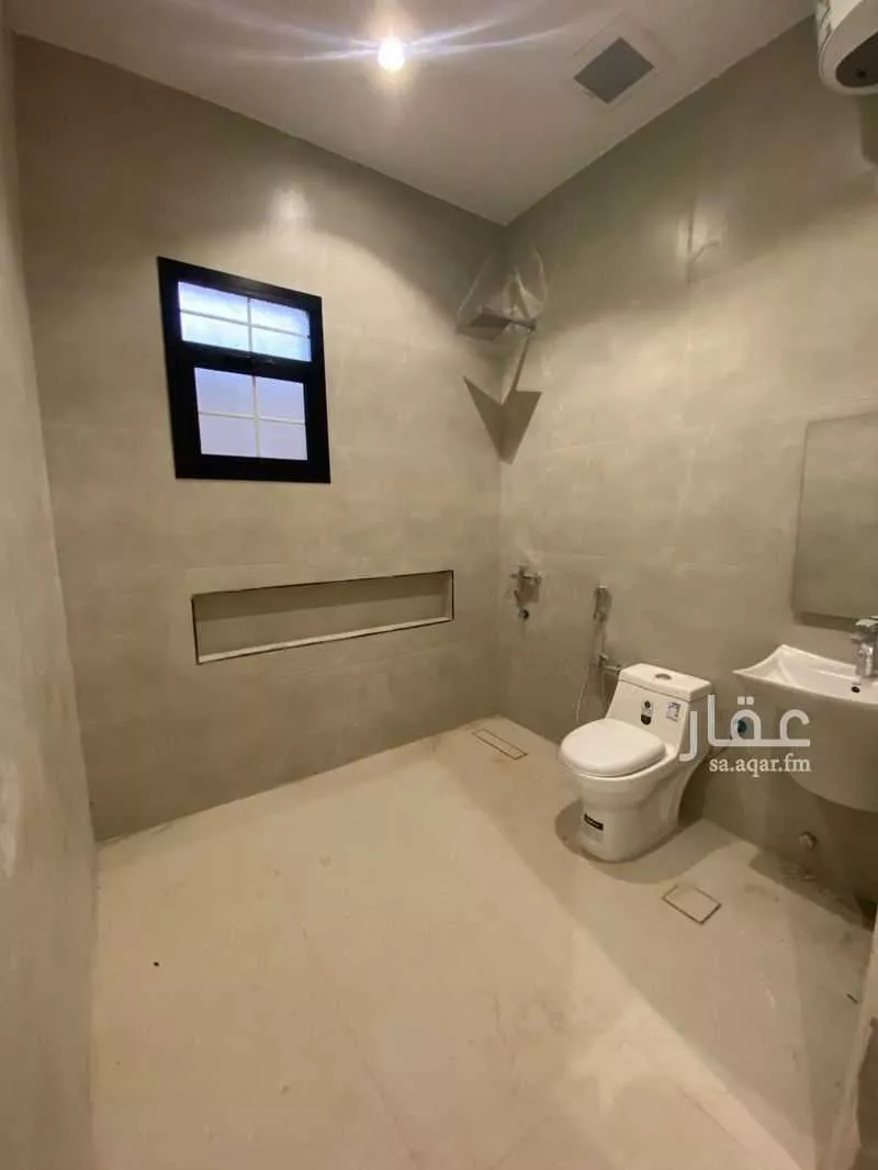 6 bedroom floor in Al Matar 5