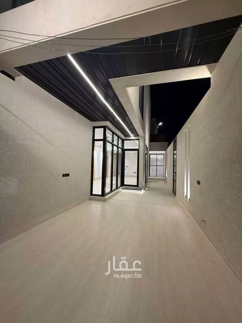 3 bedroom floor in Al Olaya 5