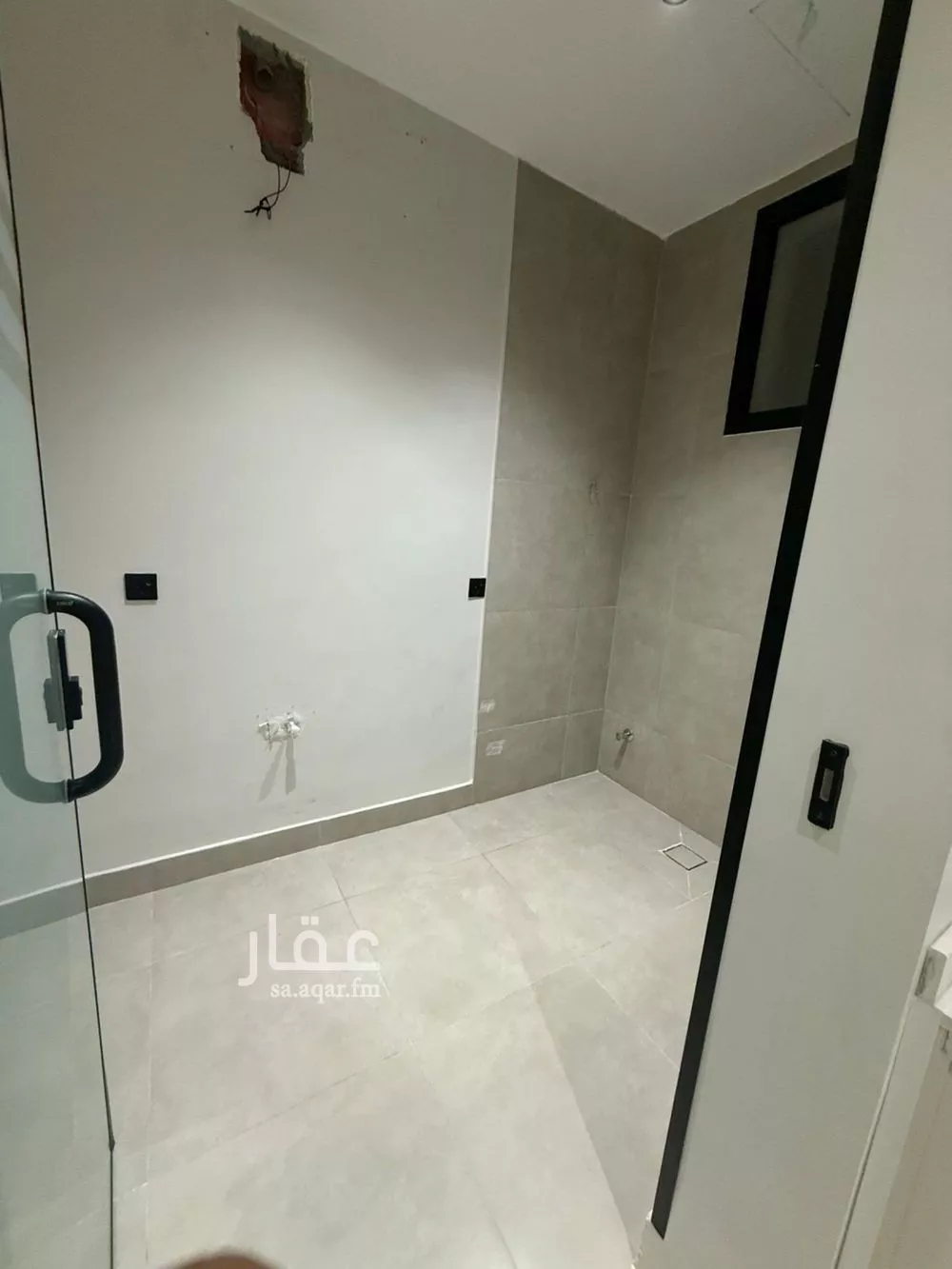 شقة 3 غرف في العارض 8