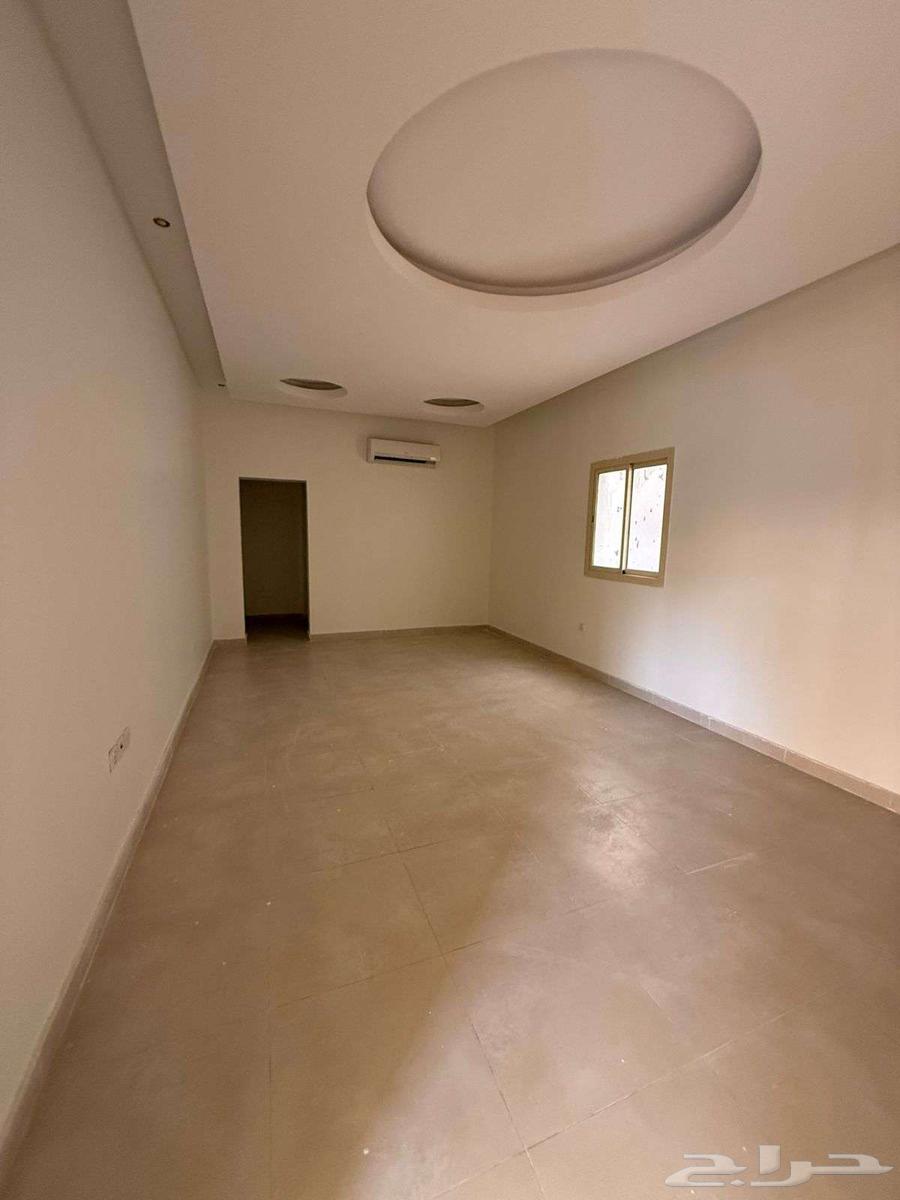 11 bedroom villa in Abhur North 12