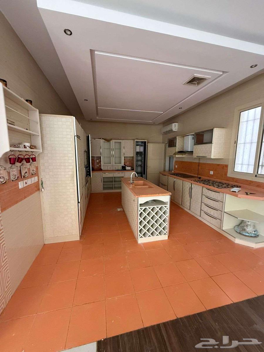 11 bedroom villa in Abhur North 14