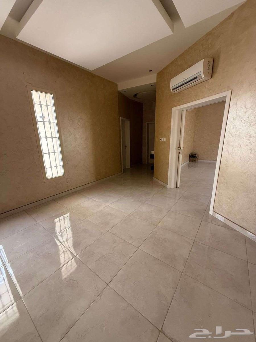 11 bedroom villa in Abhur North 17