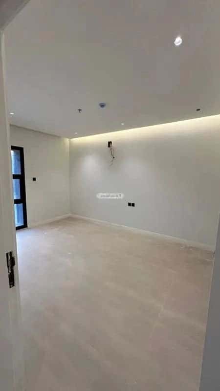دور 4 غرف في النرجس 11