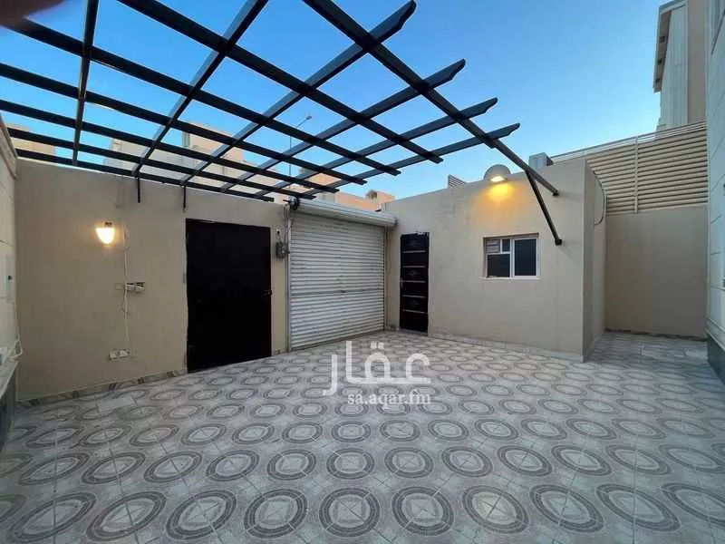 فيلا 6 غرف في النرجس 2