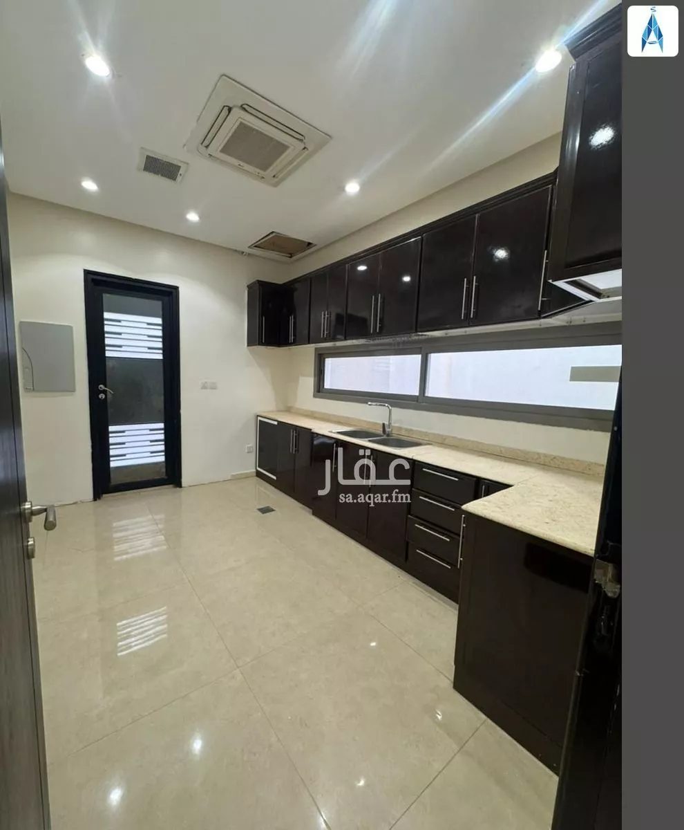 فيلا 5 غرف في الياسمين 11