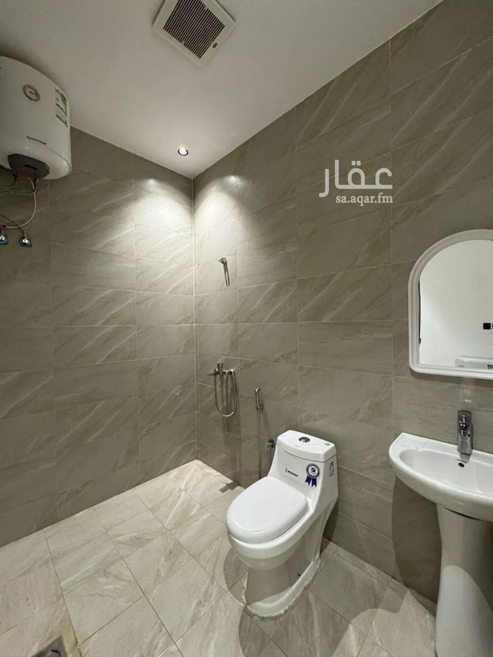 1 bedroom apartment in Dhahrat Laban 5