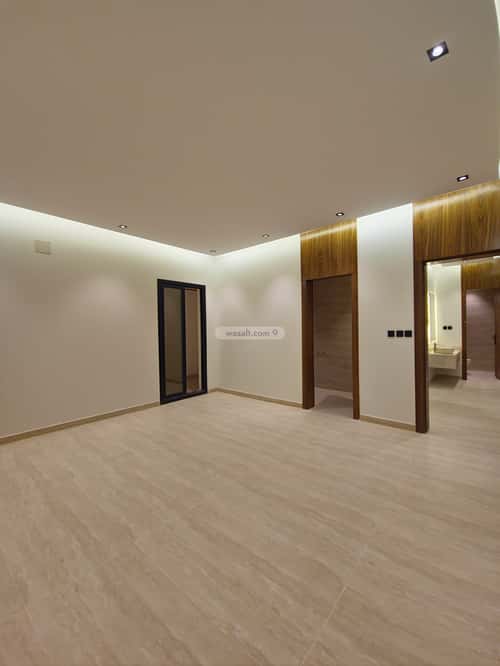 floor in Al Hazm 6
