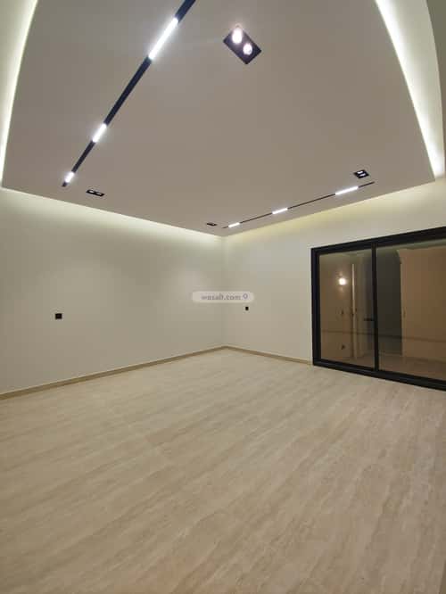 floor in Al Hazm 5