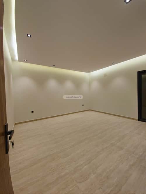 floor in Al Hazm 18