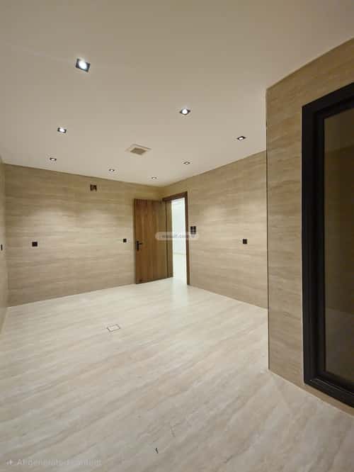 floor in Al Hazm 14