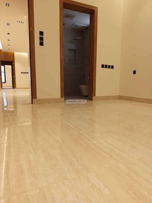 4 bedroom floor in Al Qadisiyah 4