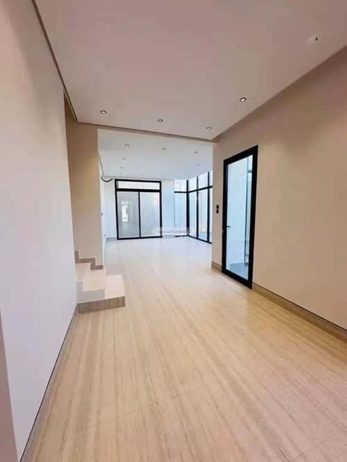 6 bedroom villa in Al Mahdiyyah 4