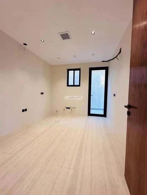 6 bedroom villa in Al Mahdiyyah 7
