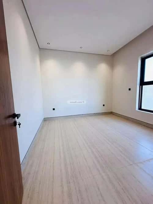 6 bedroom villa in Al Mahdiyyah 9