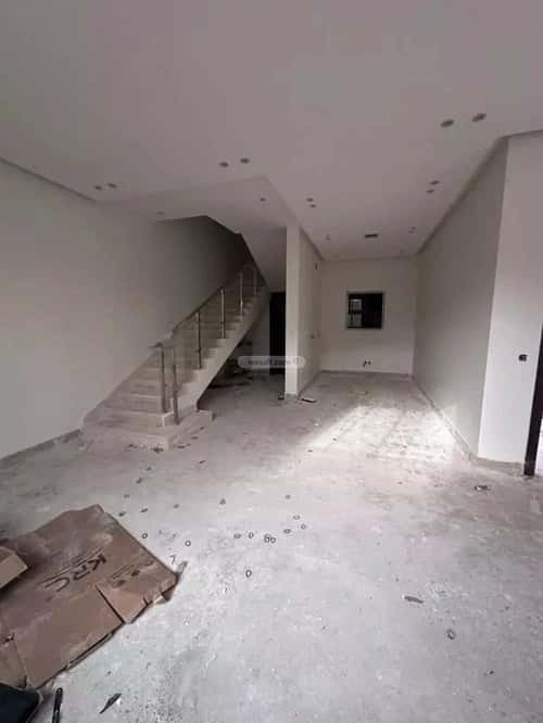 5 bedroom villa in Dhahrat Laban 2