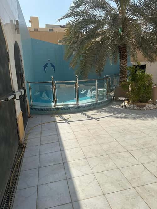 8 bedroom villa in Al Andalus 5