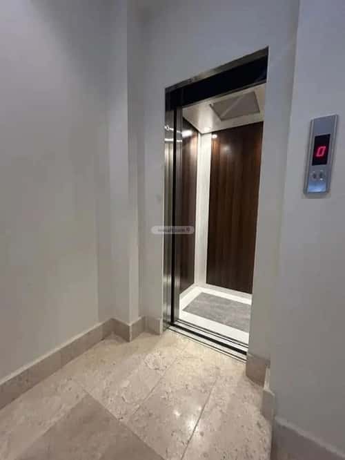 5 bedroom apartment in Al Aridh 5