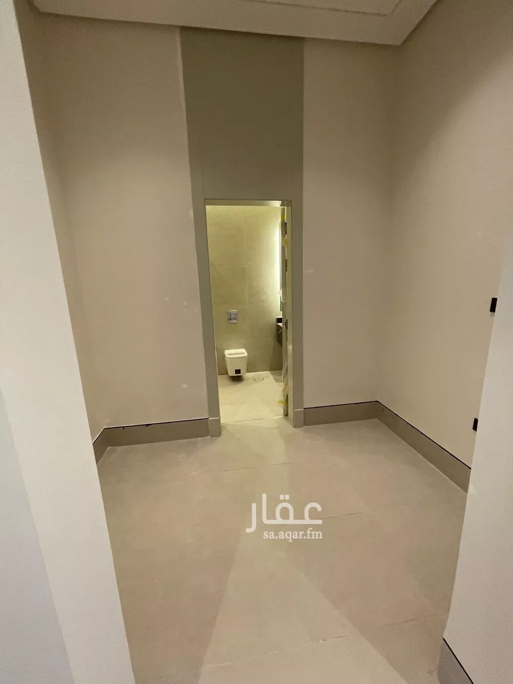 فيلا 5 غرف في النرجس 15
