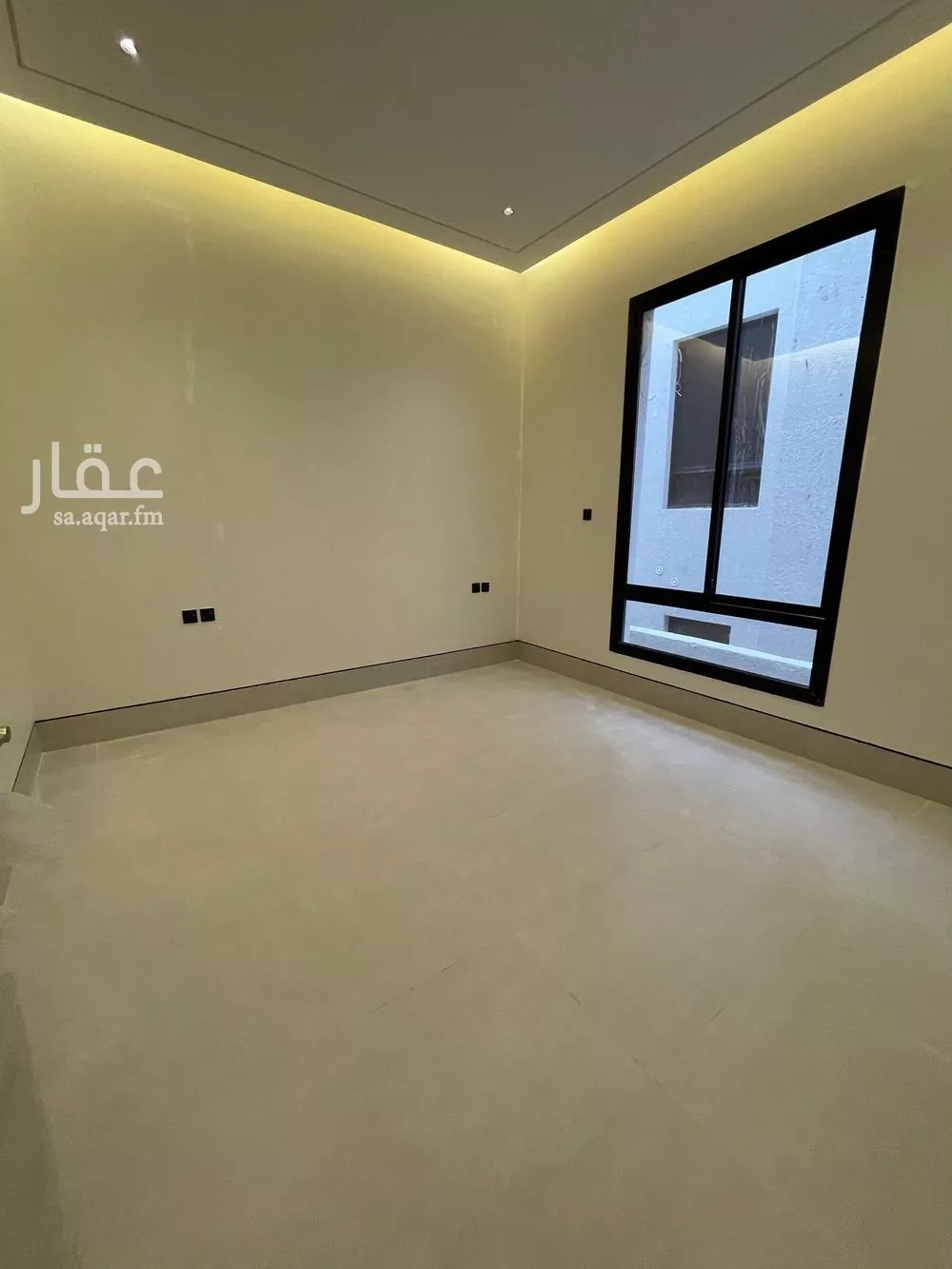 فيلا 5 غرف في النرجس 18