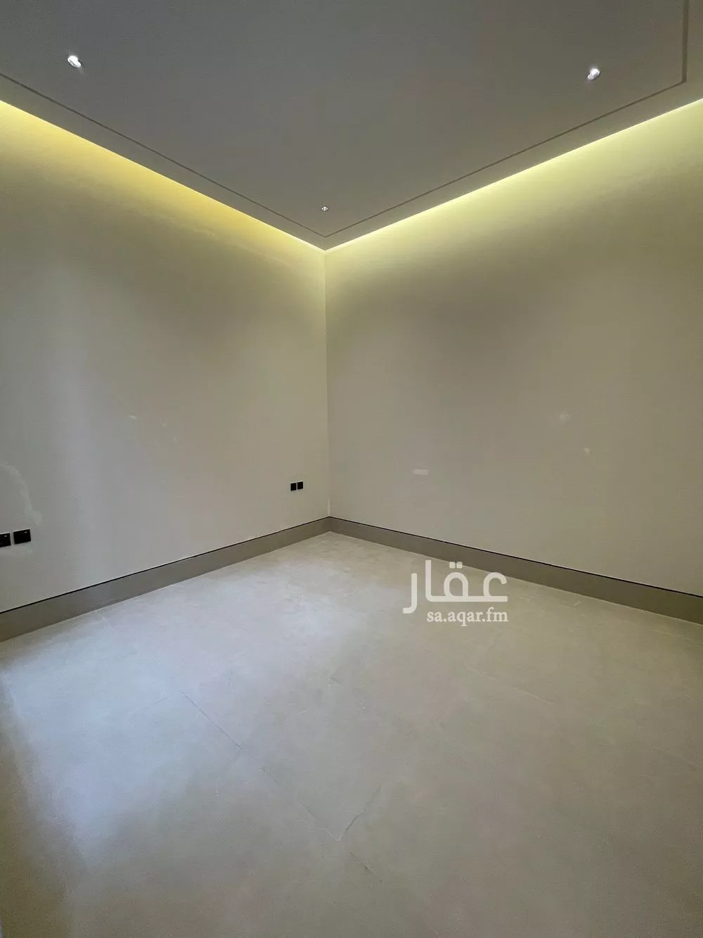 فيلا 5 غرف في النرجس 25