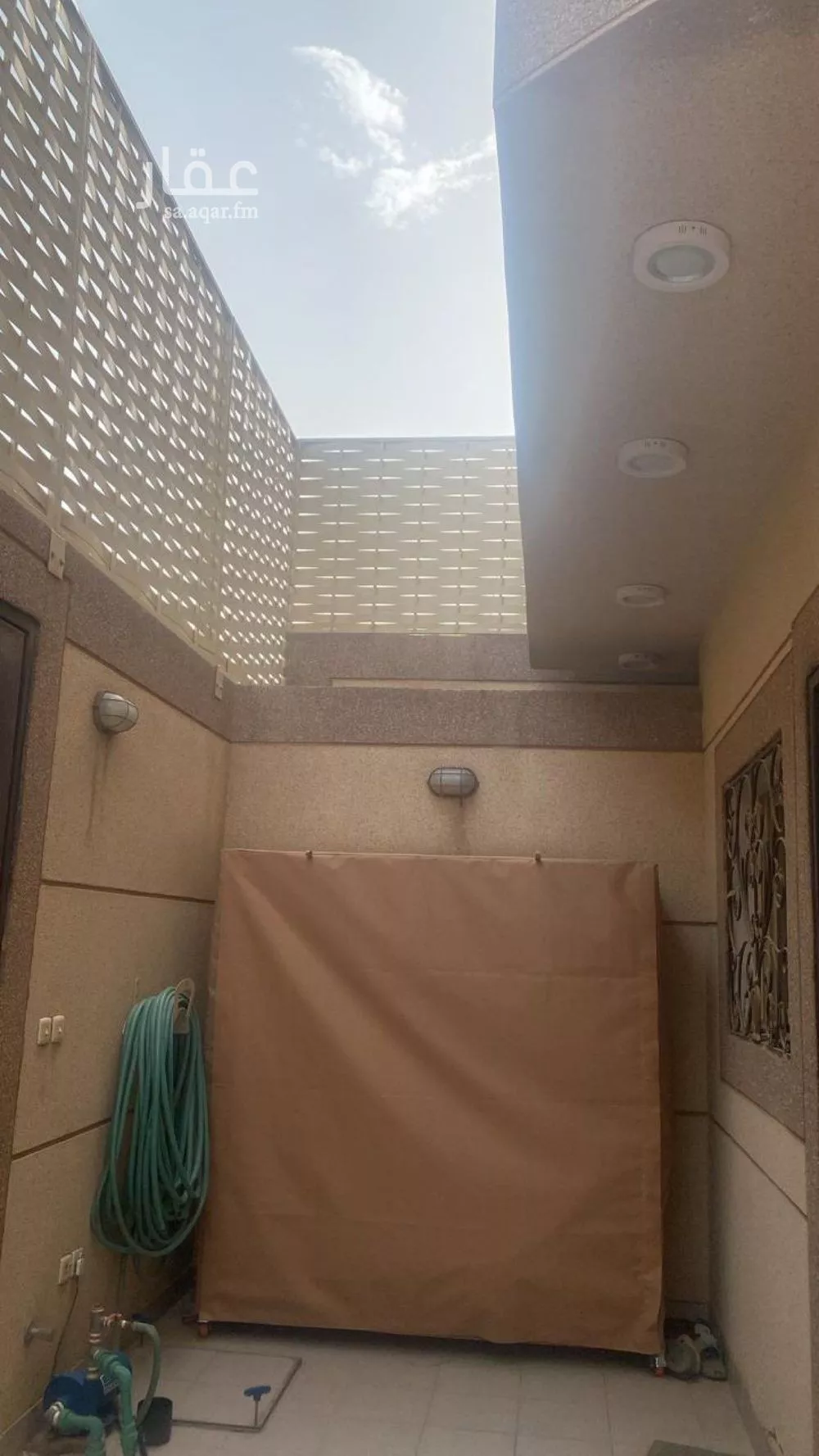 7 bedroom villa in Al Uraija Al Gharbiyah 3