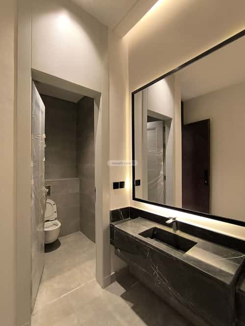 5 bedroom apartment in Al Yarmouk 5