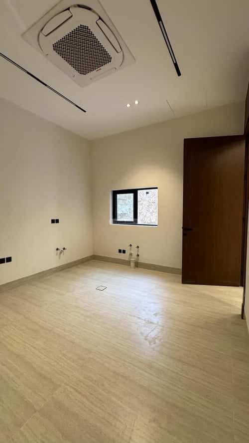 5 bedroom villa in Al Mahdiyyah 10